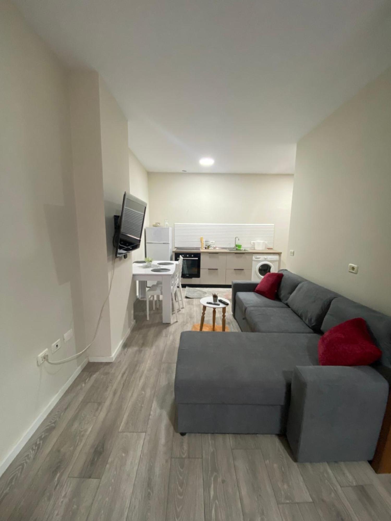 Chlo 5 Apartament Tirana